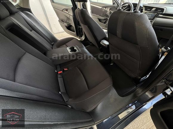 **2021 1.6i-VTEC ECO ELEGANCE HATASIZ BOYASIZ DEGİŞENSİZ**