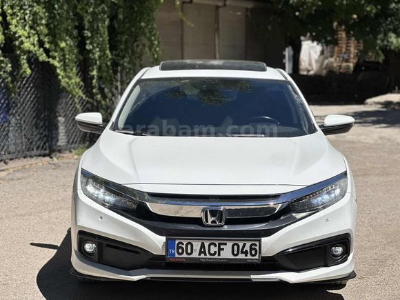AD AUTO'DAN 2020 MODEL HATASIZ BOYASIZ HONDA CİVİC DÜŞÜK KM