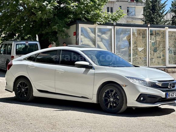 AD AUTO'DAN 2020 MODEL HATASIZ BOYASIZ HONDA CİVİC DÜŞÜK KM