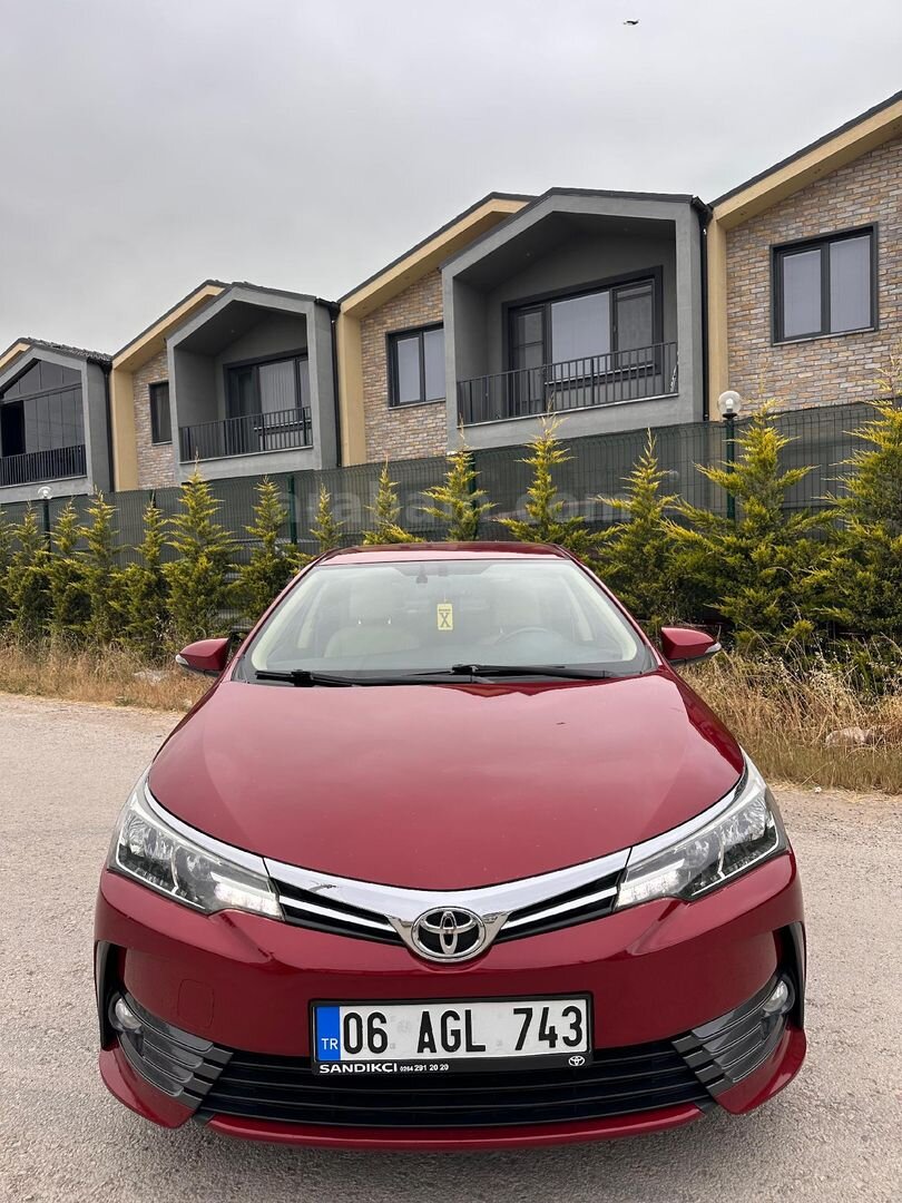 Sahibinden Toyota Corolla 1.6 Advance 2017 Model Sakarya 130.000 km Bordo 1