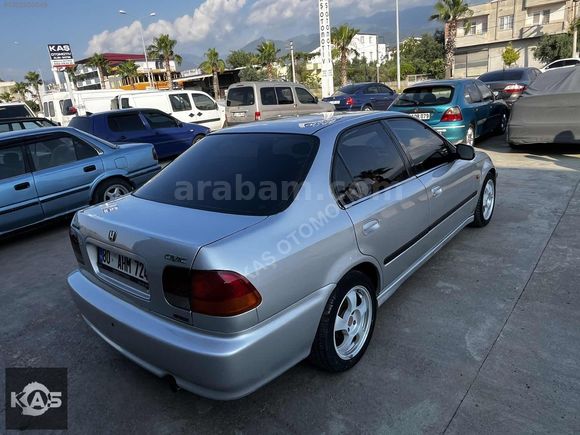 Honda Civic 1999 model masrafsız tertemiz