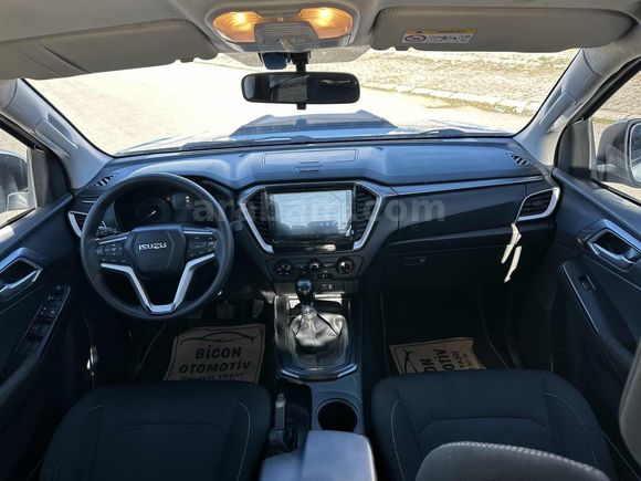2022 Model 72.000 KM 4*2 DMAX