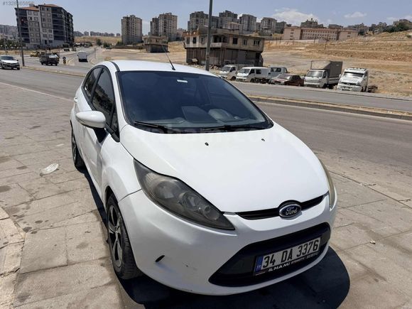 2011 FORD FİESTA 1.4 TDCİ KLİMA AKTİF