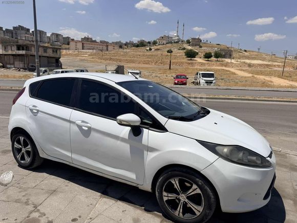 2011 FORD FİESTA 1.4 TDCİ KLİMA AKTİF