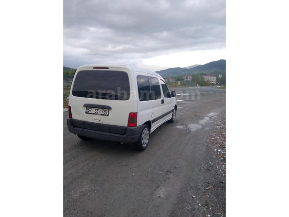 Sahibinden Peugeot Partner 1.9 D 2004 Model