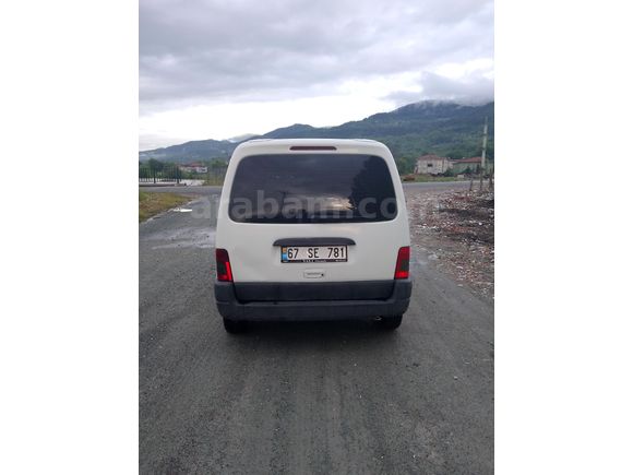 Sahibinden Peugeot Partner 1.9 D 2004 Model