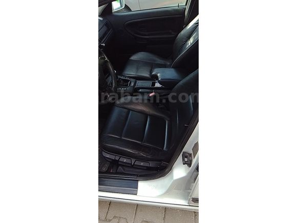 ORJİNAL TEMİZ BAKIMLI 320İ