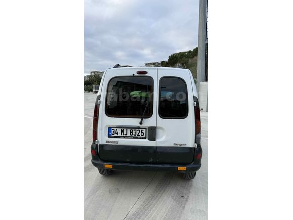 Sahibinden Renault Kangoo Express 1.9 DTi 2000 Model  227 km Beyaz
