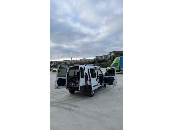 Sahibinden Renault Kangoo Express 1.9 DTi 2000 Model  227 km Beyaz