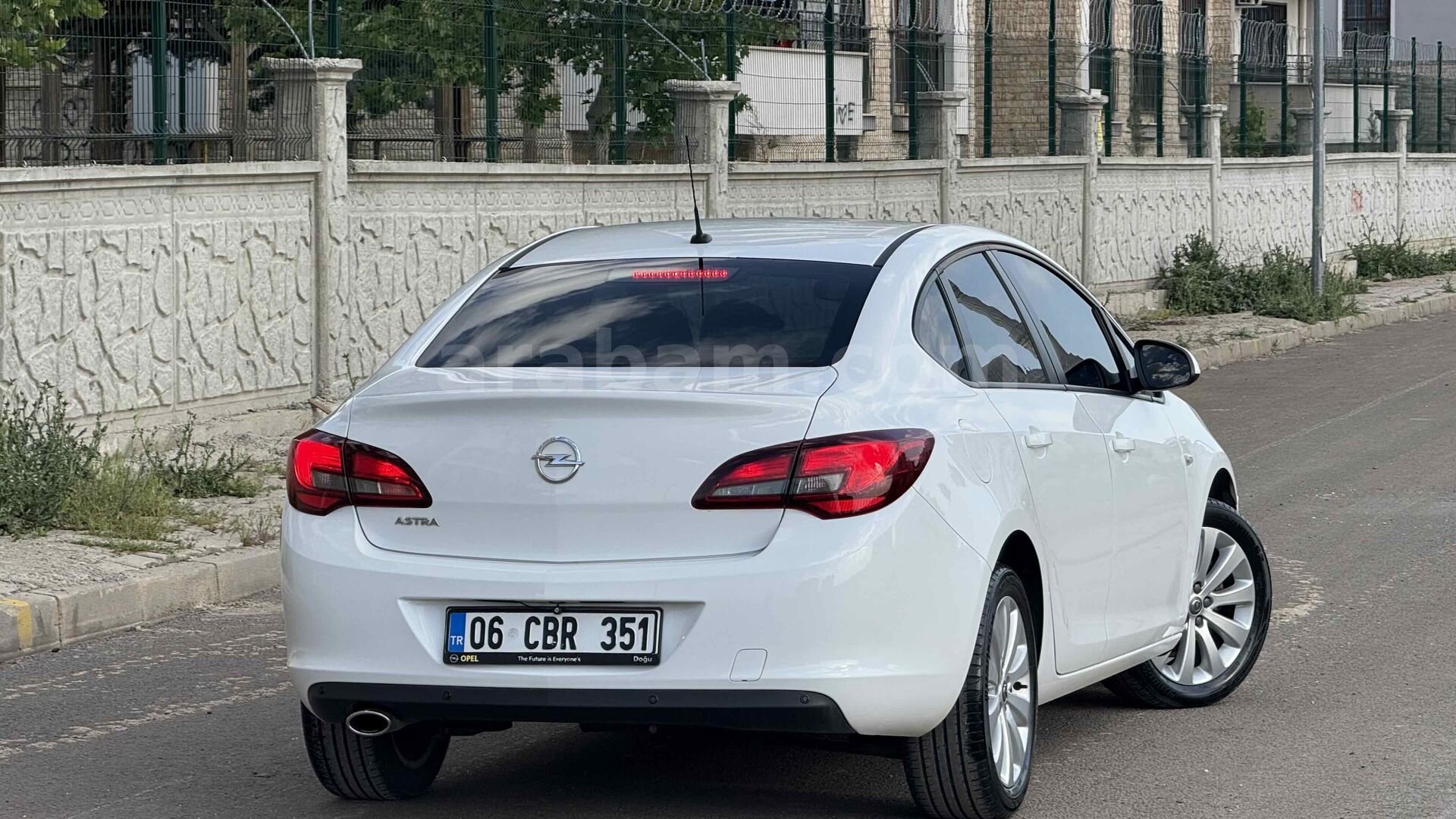 Galeriden Opel Astra 1.4 T Edition Plus 2020 Model Diyarbakır 62.000 km Beyaz 7