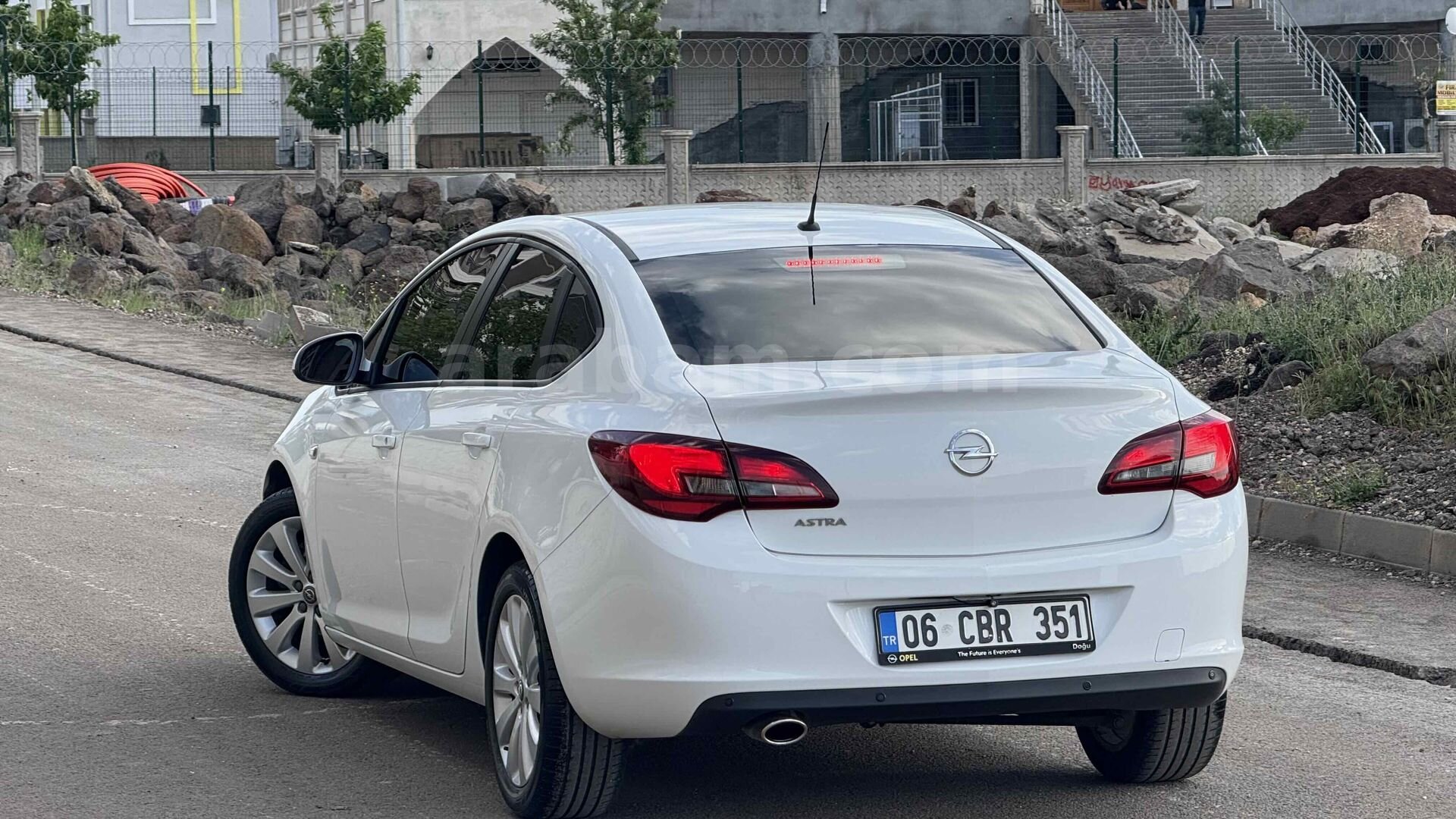Galeriden Opel Astra 1.4 T Edition Plus 2020 Model Diyarbakır 62.000 km Beyaz 5