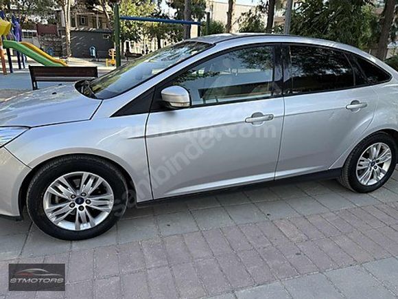 2012 MODEL FOCUS DÜŞÜK KM BAKIMLI...