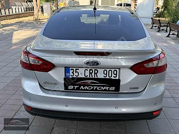 2012 MODEL FOCUS DÜŞÜK KM BAKIMLI...