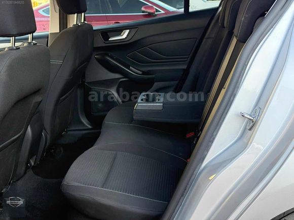 2023 FOCUS BENZİN 1.0 E.BOOST TİTANİUM X 83'KM HATASIZ BOYASIZ