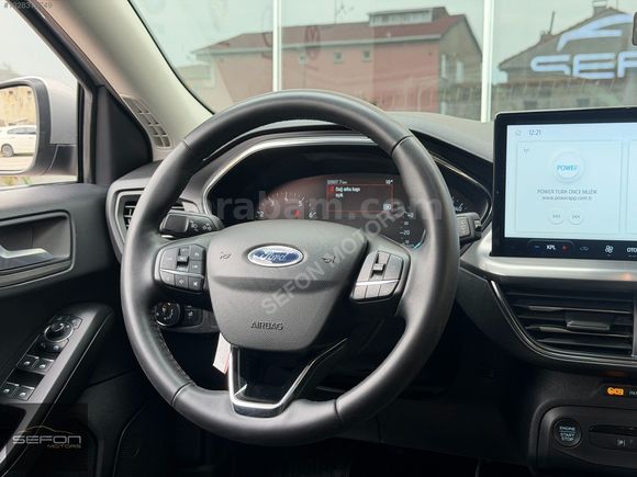 2023 FORD FOCUS TİTANİUM STİL-HATASIZ-GARANTİLİ-SERVİS BAKIMLI