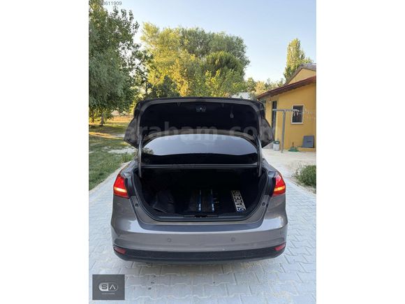 2016 HATASIZ FOCUS OTOMATİK TİTANİUM LANSMAN RENK FULL SERVİS
