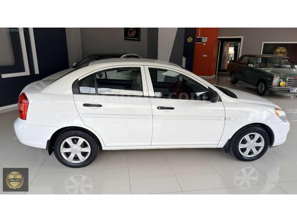 İLKER ŞEN AUTO'dan İLK GÜNKI· GİBİ HYUNDAİ ACCENT ERA...