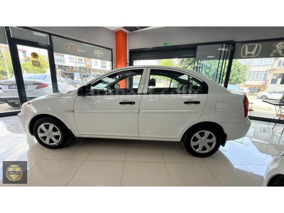 İLKER ŞEN AUTO'dan İLK GÜNKI· GİBİ HYUNDAİ ACCENT ERA...