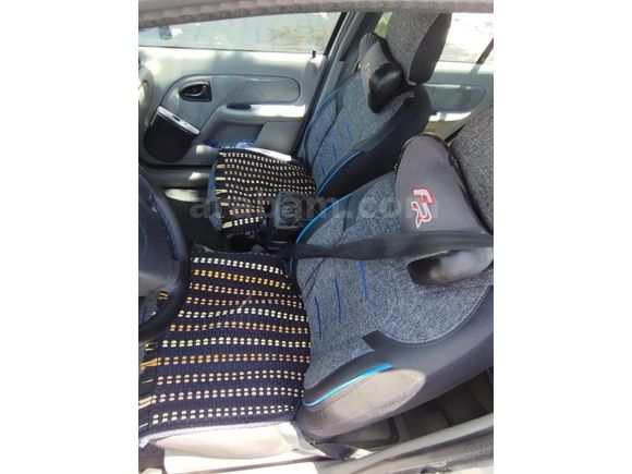 Sahibinden Renault Clio 1.4 Authentique 2004 Model