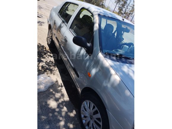 Sahibinden Renault Clio 1.4 Authentique 2004 Model