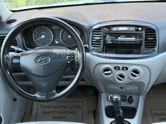 DERİCİ AUTO'DAN SANRUFLU 1.4 ACCENT ERA