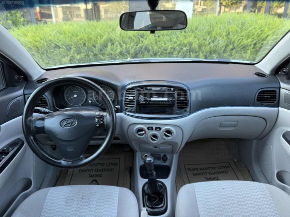 DERİCİ AUTO'DAN SANRUFLU 1.4 ACCENT ERA