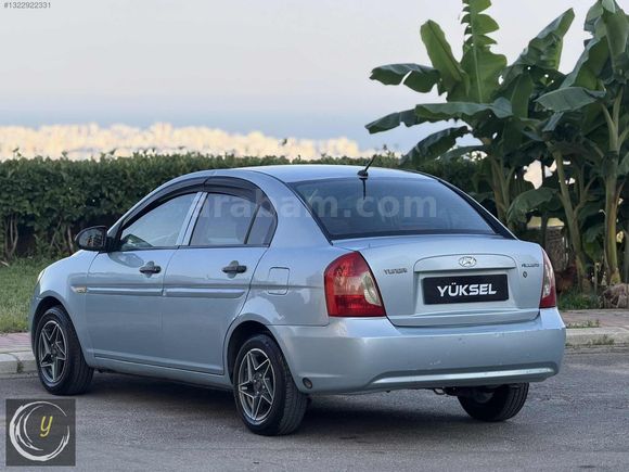 HYUNDAİ ACCENT ERA TAVAN BOYASIZ