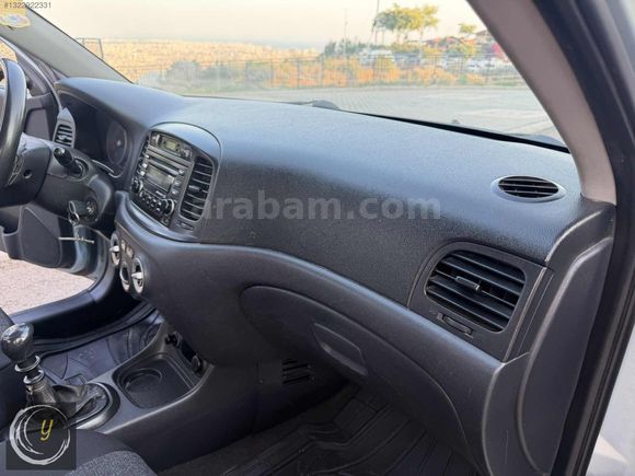 HYUNDAİ ACCENT ERA TAVAN BOYASIZ