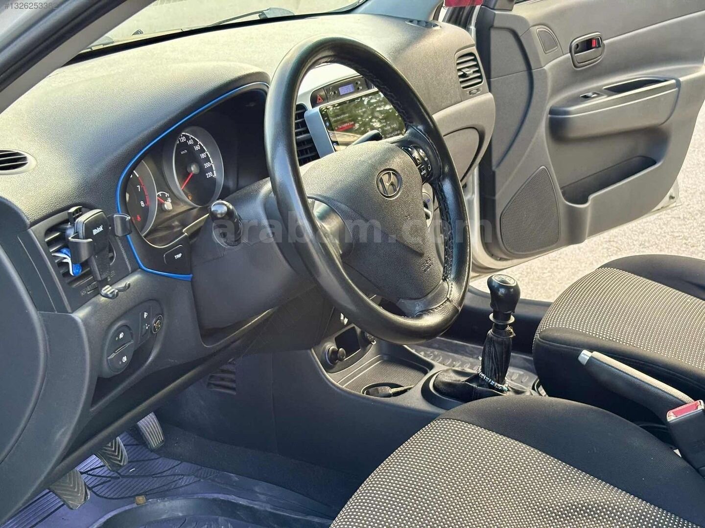 Galeriden Hyundai Accent Era 1.4 Team 2010 Model Ankara 269.000 km Gri 7