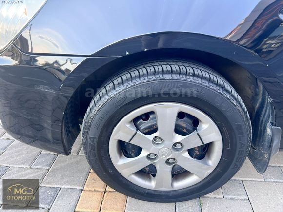 TAKASA AÇIK MASRAFSIZ 135 BİN KM de Accent Era 1.4 Team