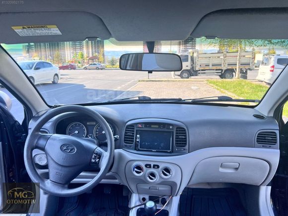TAKASA AÇIK MASRAFSIZ 135 BİN KM de Accent Era 1.4 Team