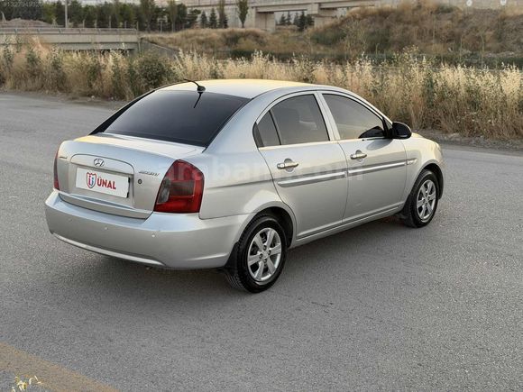 ACCENT ERA 1.4 otomatik 159.000 km