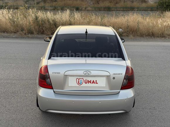 ACCENT ERA 1.4 otomatik 159.000 km
