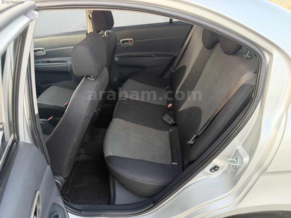 ACCENT ERA 1.4 otomatik 159.000 km
