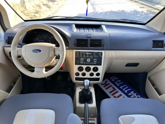 EMSALSİZ TEMİZLİKTE 99.000KM İLK SAHİBİNDEN 110LUK CONNECT GLX
