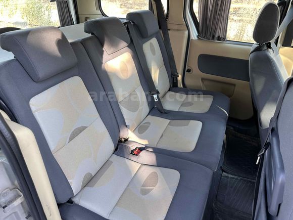 EMSALSİZ TEMİZLİKTE 99.000KM İLK SAHİBİNDEN 110LUK CONNECT GLX