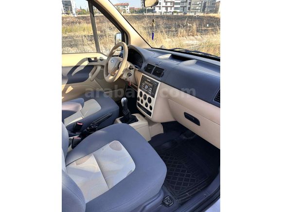 EMSALSİZ TEMİZLİKTE 99.000KM İLK SAHİBİNDEN 110LUK CONNECT GLX