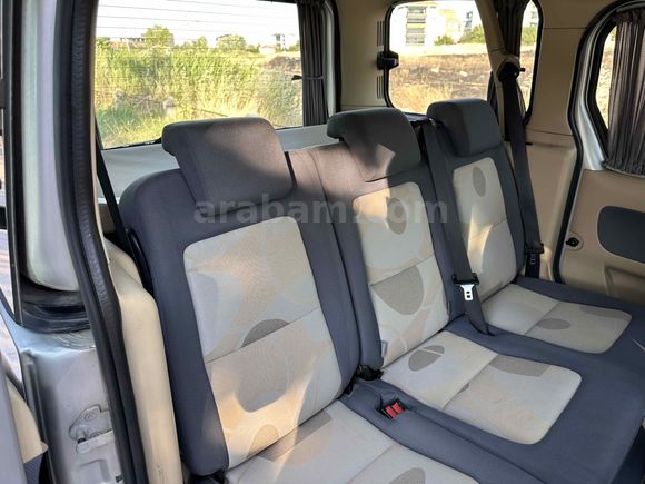 EMSALSİZ TEMİZLİKTE 99.000KM İLK SAHİBİNDEN 110LUK CONNECT GLX