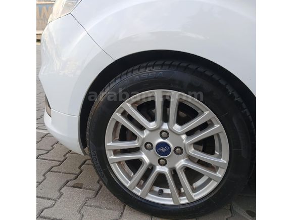 SAHİBİNDEN SATILIK BAKIMLI FORD COURIER 2022