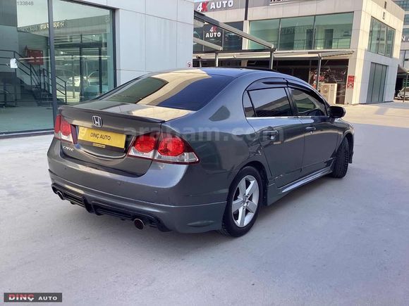 DİNÇ AUTO'dan 2010 HONDA CİVİC 1.6 ELEGANCE MANUEL 254.500 Km