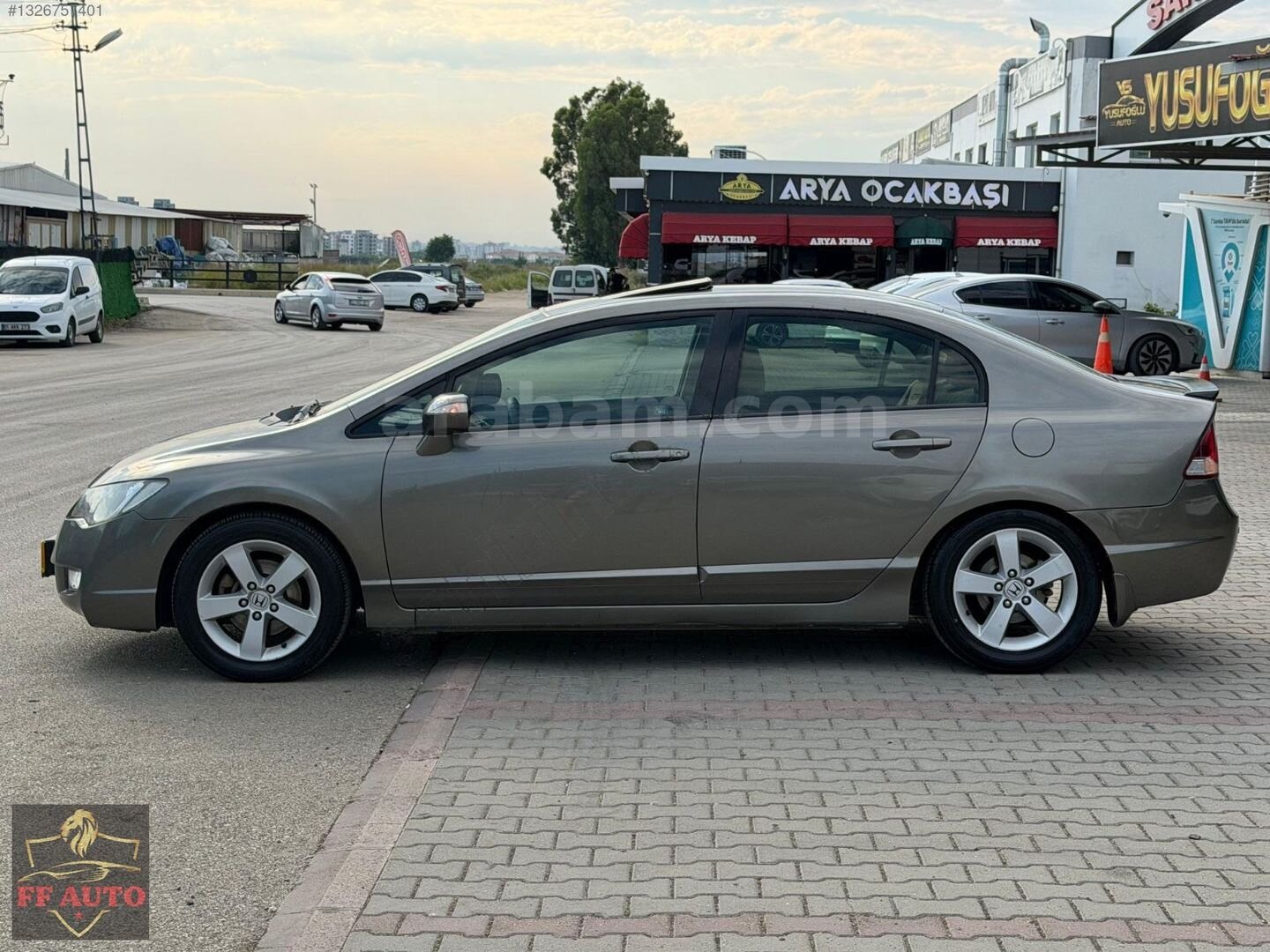 Galeriden Honda Civic 1.6i VTEC Elegance 2007 Model Adana 268.000 km Gri 7