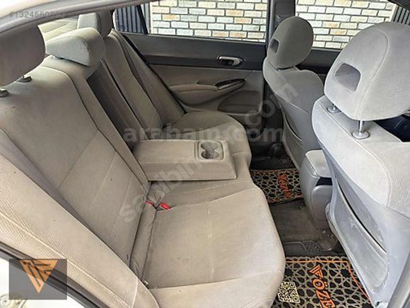 HONDA CİVİC 1.6İVTEC ELEGANCE VSA LI KARTA TAKSİT
