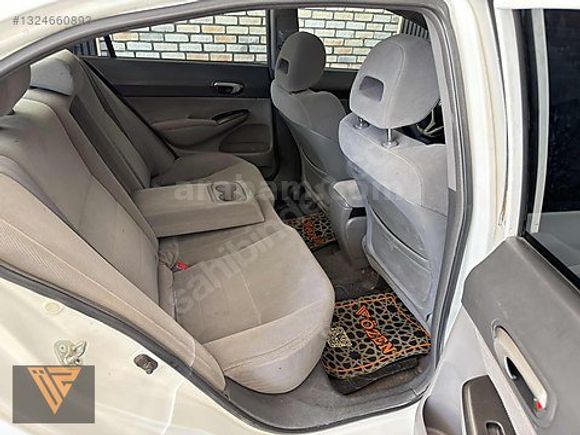 HONDA CİVİC 1.6İVTEC ELEGANCE VSA LI KARTA TAKSİT