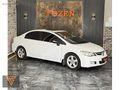 HONDA CİVİC 1.6İVTEC ELEGANCE VSA LI KARTA TAKSİT