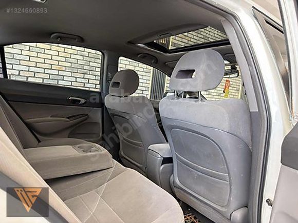 HONDA CİVİC 1.6İVTEC ELEGANCE VSA LI KARTA TAKSİT