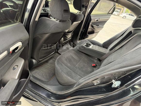 CEPE OTOMOTİV DEN 2010 HONDA CİVİC ELEGANCE 260 BİNDE CAM GİBİ