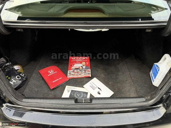 CEPE OTOMOTİV DEN 2010 HONDA CİVİC ELEGANCE 260 BİNDE CAM GİBİ