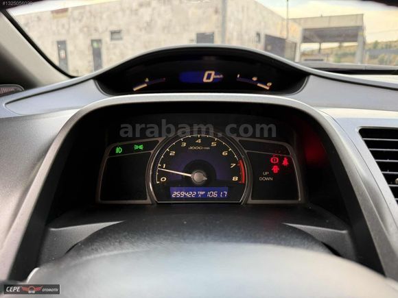 CEPE OTOMOTİV DEN 2010 HONDA CİVİC ELEGANCE 260 BİNDE CAM GİBİ
