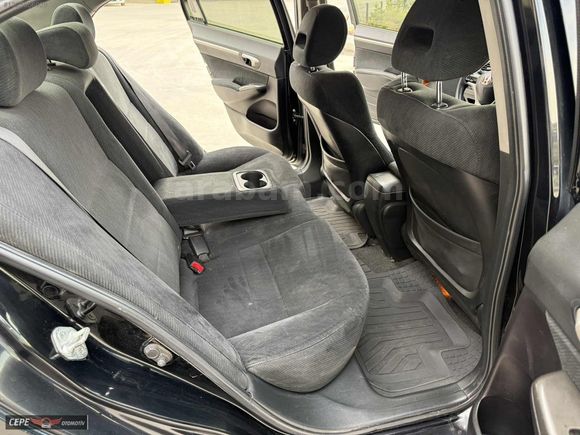CEPE OTOMOTİV DEN 2010 HONDA CİVİC ELEGANCE 260 BİNDE CAM GİBİ