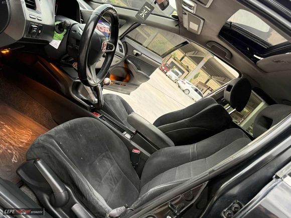 CEPE OTOMOTİV DEN 2010 HONDA CİVİC ELEGANCE 260 BİNDE CAM GİBİ